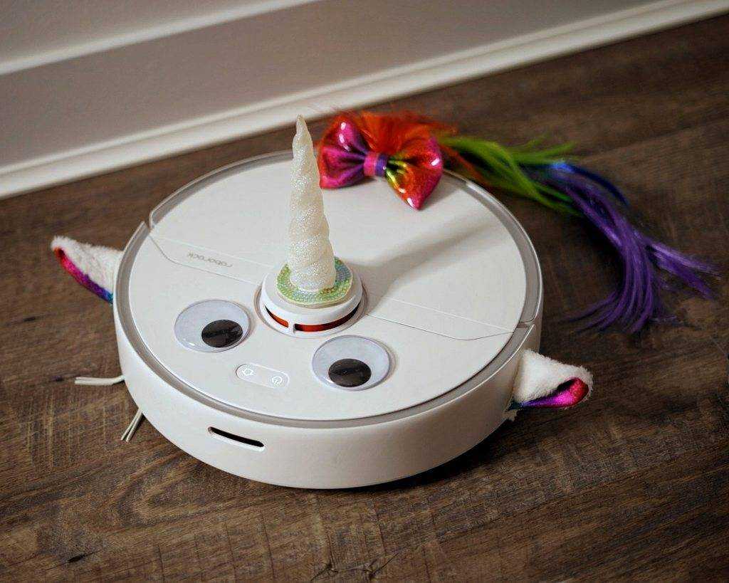 371 funny roomba names for your robot vacuum (lol!) - soocial